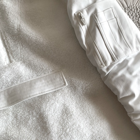 Ivy Park Unisex 1/2 zip Sherpa Jacket - Picture 3 of 8